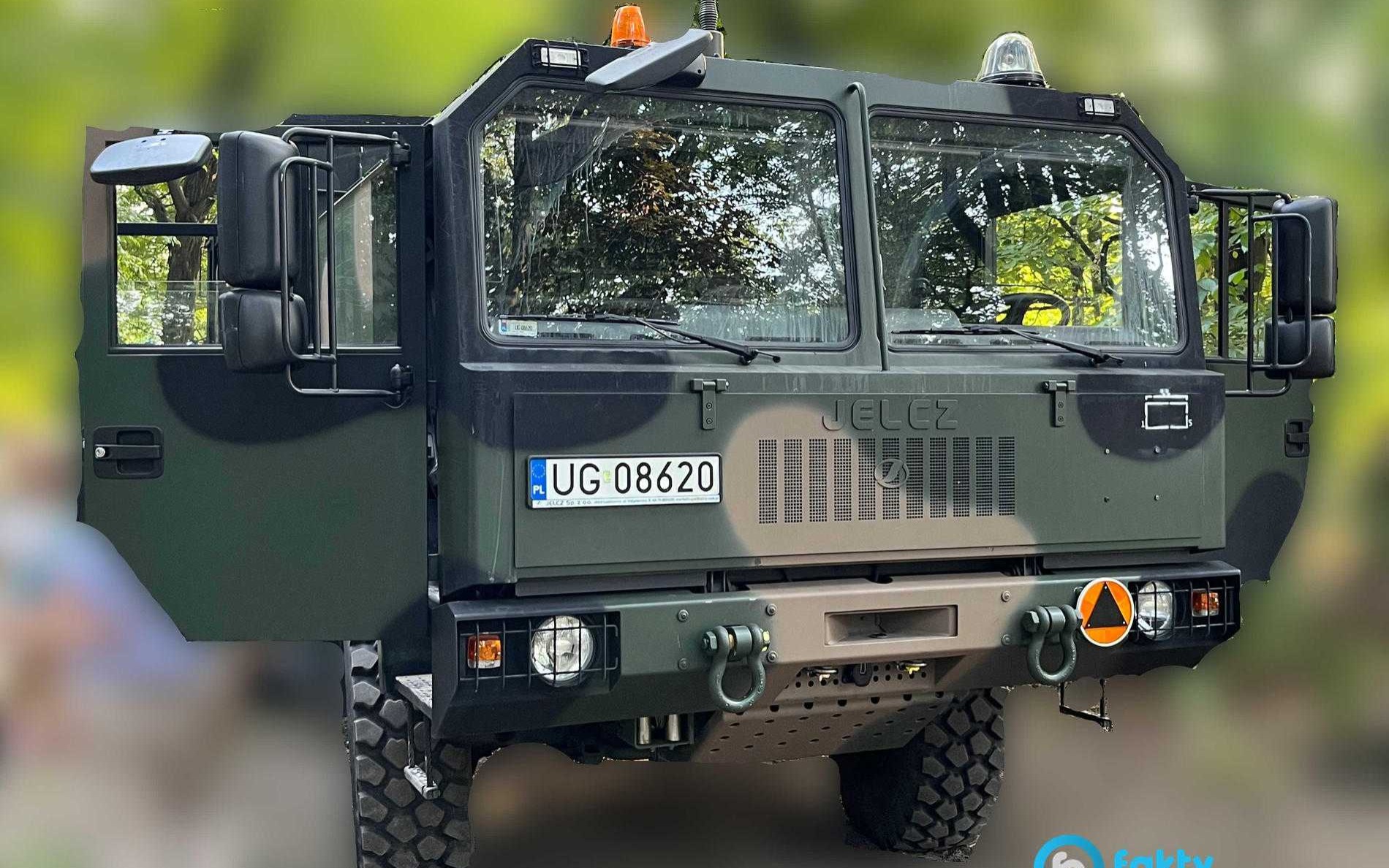 Kolumny wojskowe na drogach krajowych