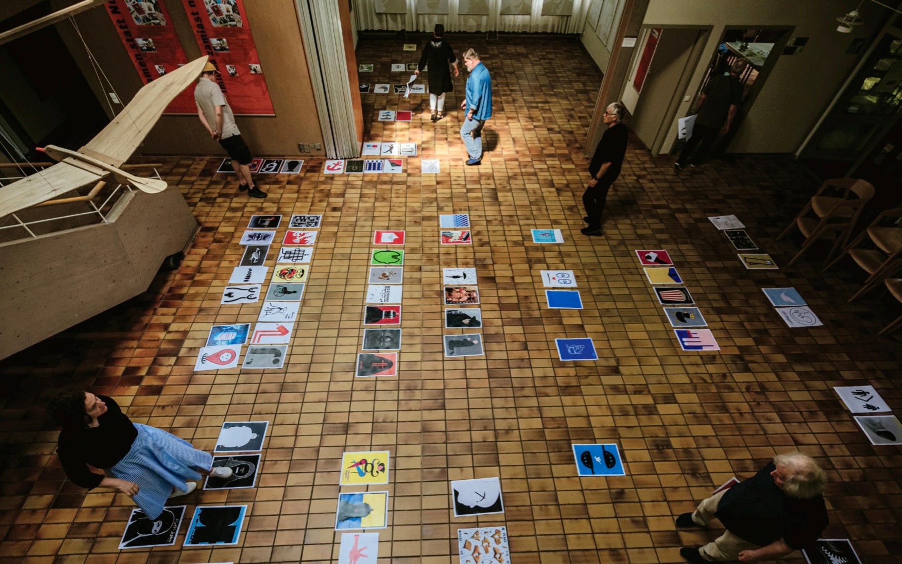 Międzynarodowe biennale plakatu zagości w Chełmku – FOTO