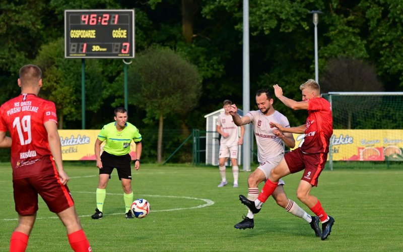 Niwa melduje się w finale po serii karnych