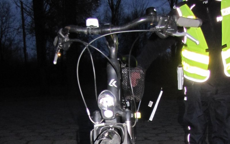 66-latka z promilami spadła z roweru. Trafiła do szpitala