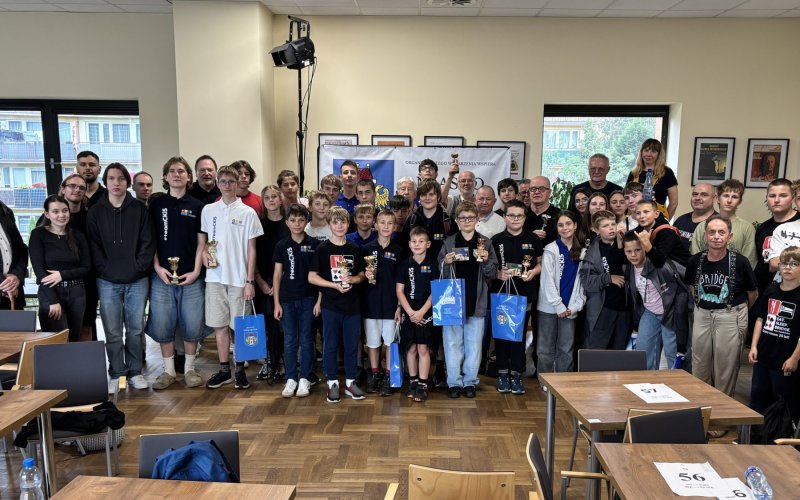 Rekordowa frekwencja brydżowych mistrzostw – FOTO