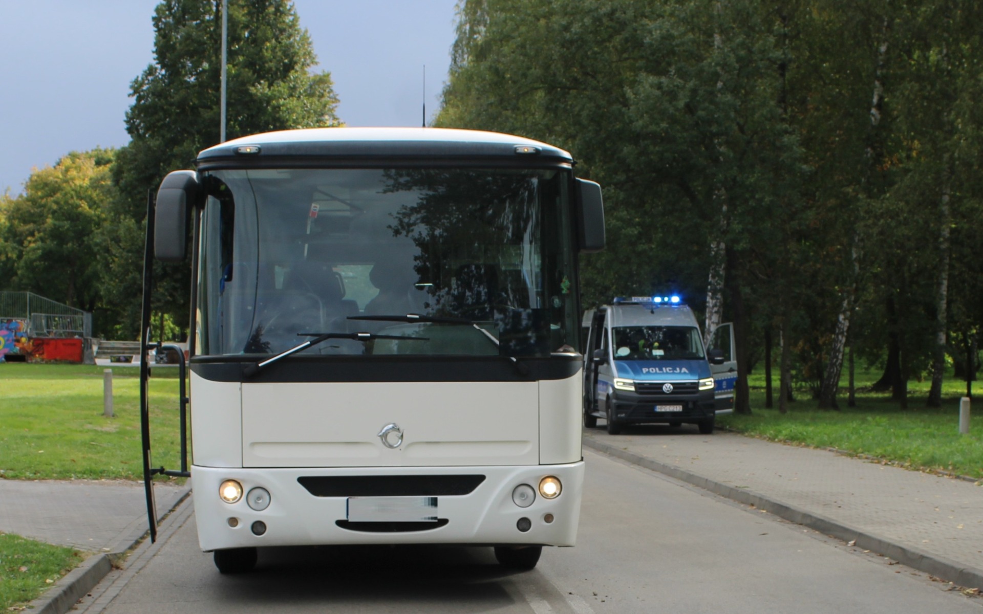 42-latka trafiła do szpitala po zdarzeniu z autobusem