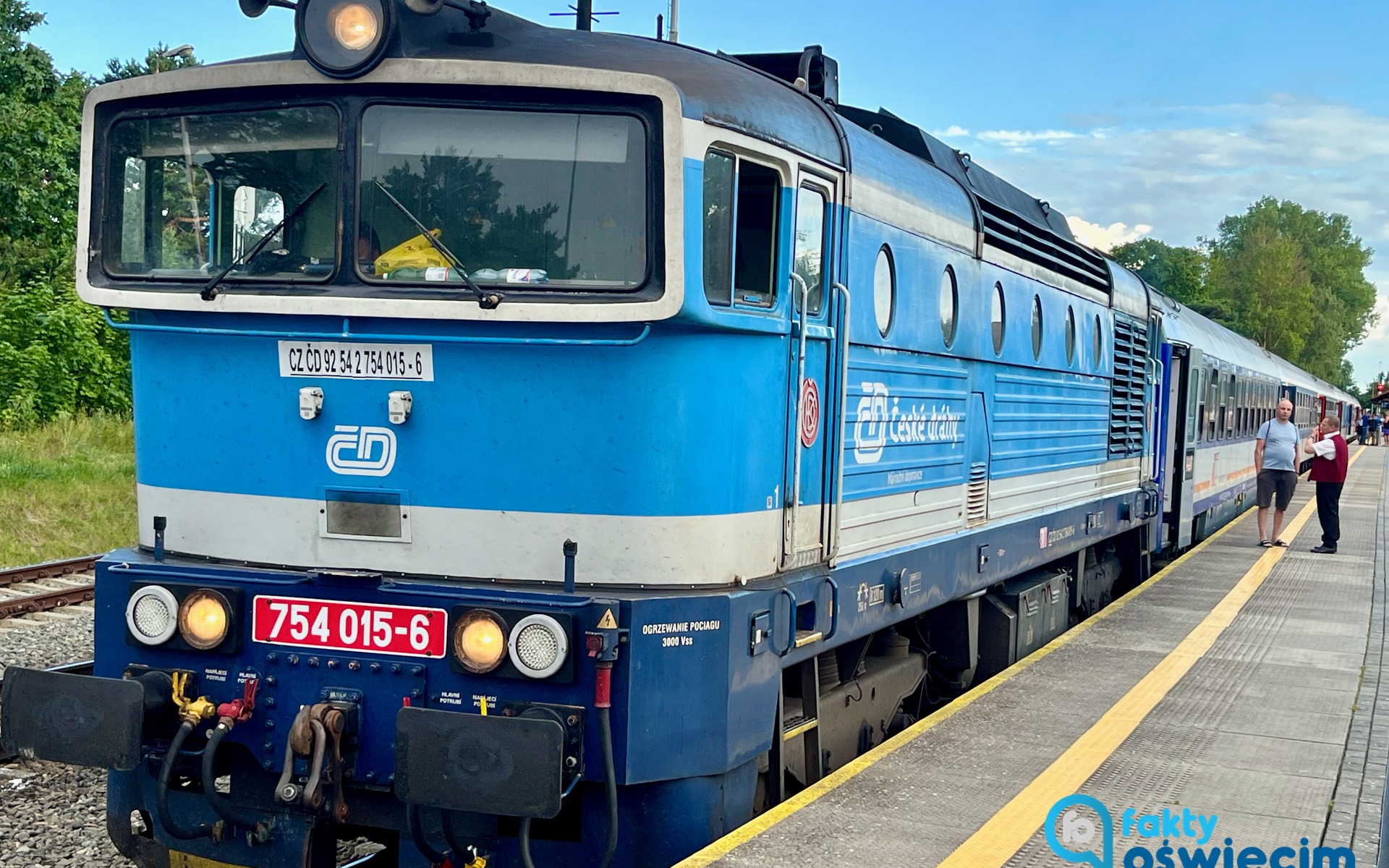 Nauczyciele, uczniowie i seniorzy pojadą za złotówkę