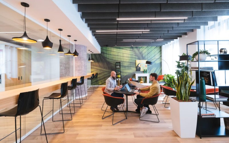 Coworking w Oświęcimiu – jak zadbać o bezpieczeństwo pracy online?