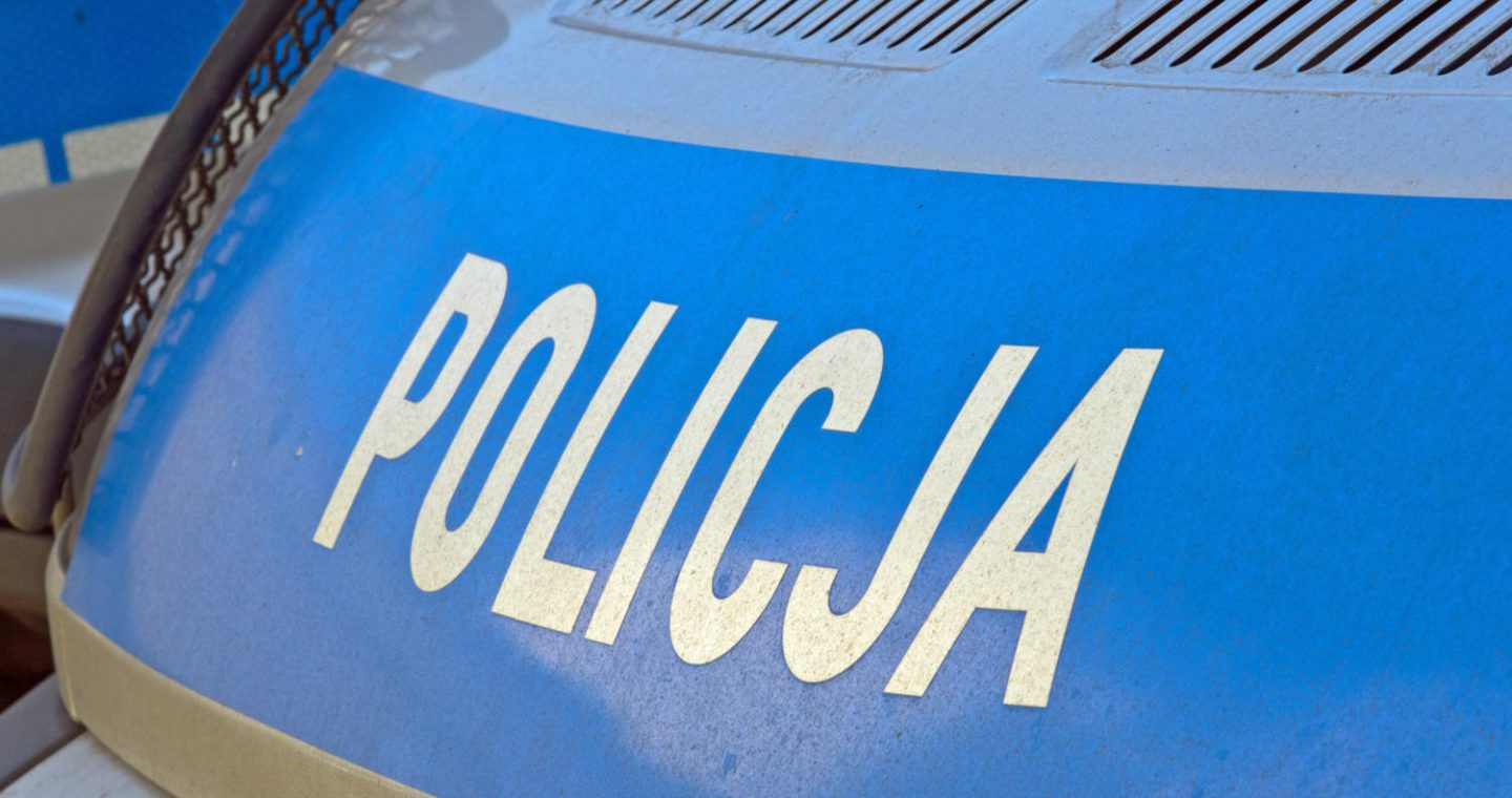 Groziła sąsiadce śmiercią. Zarzuty i dozór policyjny dla 29-latki