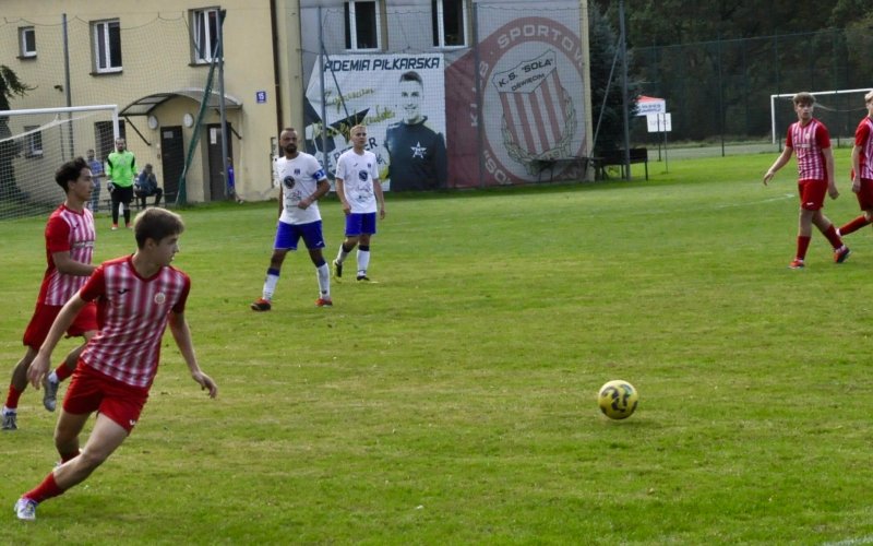 Lider się przygląda. Derby w Osieku i Gorzowie