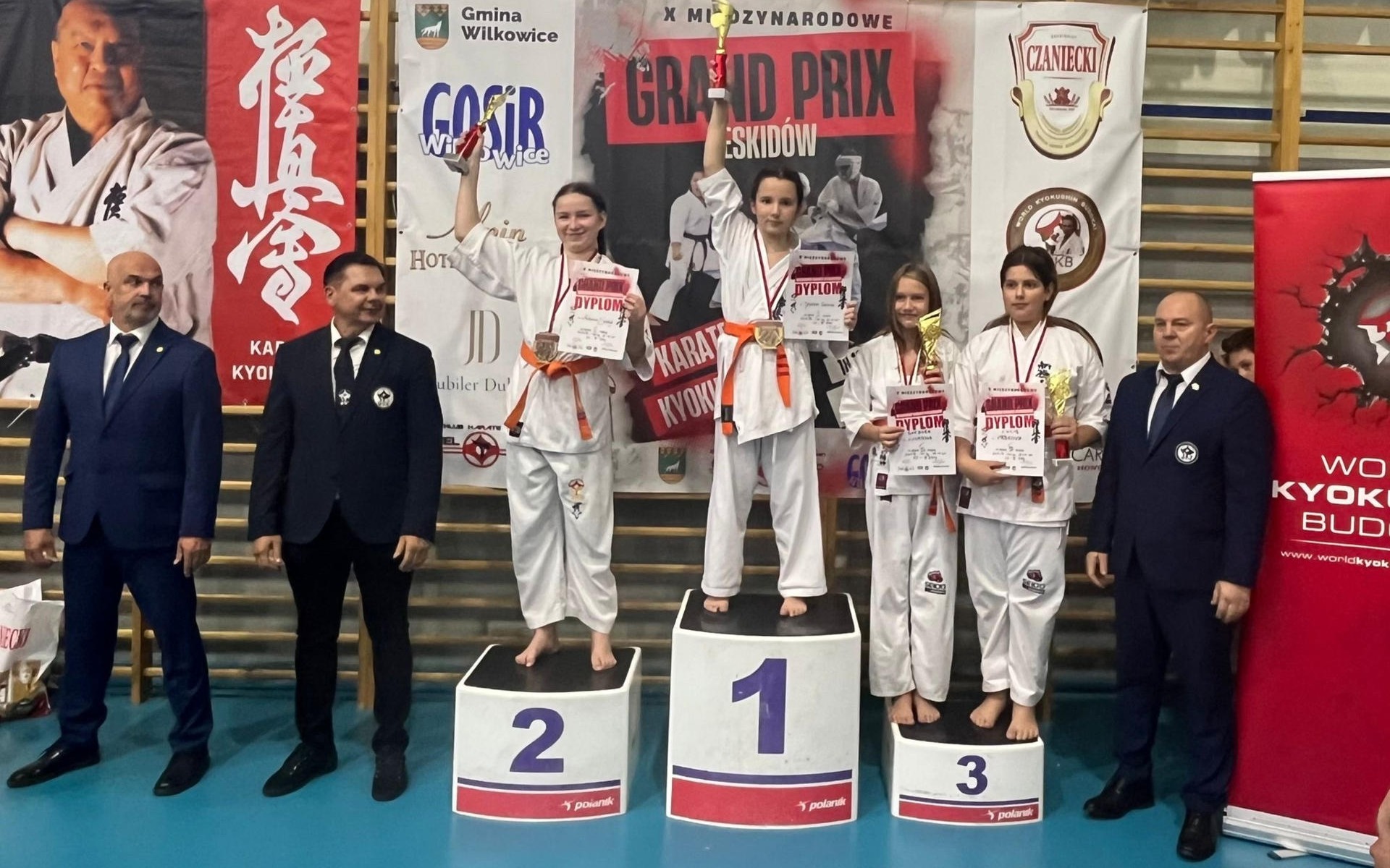 Na podium jubileuszowej edycji Grand Prix – FOTO