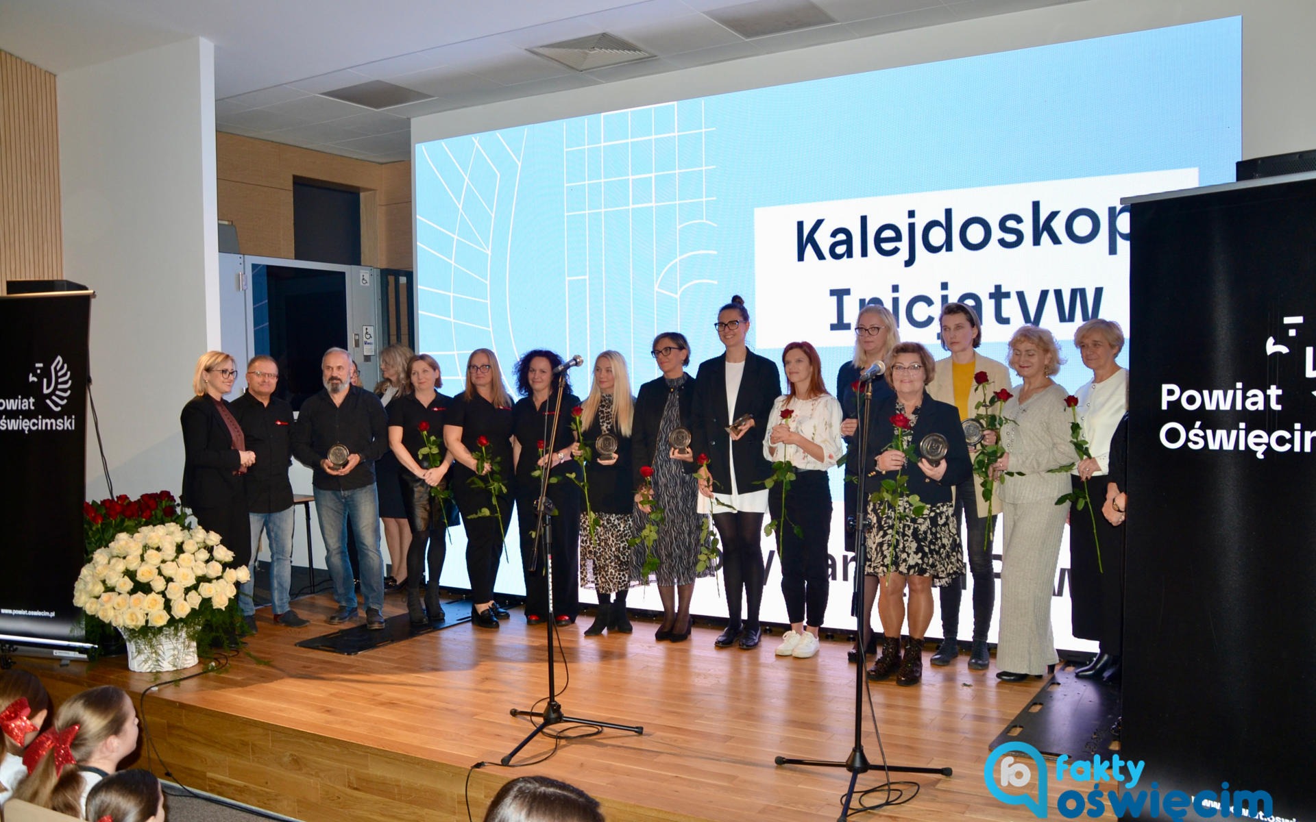 Powiat nagrodził ludzi kultury, sportu i społeczników – FILM, FOTO