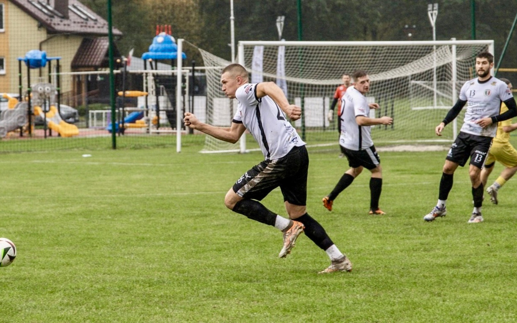 Hit na remis. Porębianie o krok od mistrzostwa półmetka