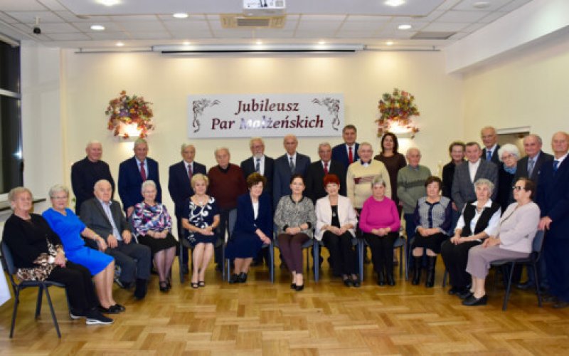 Prawie sto par świętowało złote i diamentowe gody