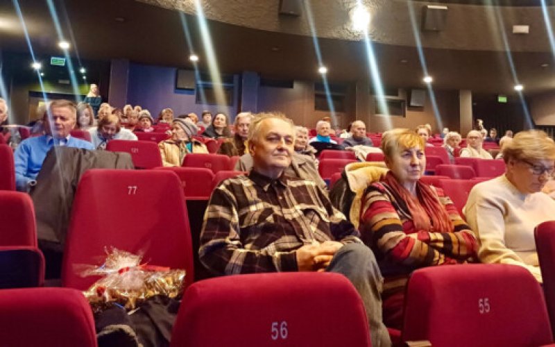 Rozmawiali z seniorami o bezpieczeństwie i zagrożeniach - FOTO