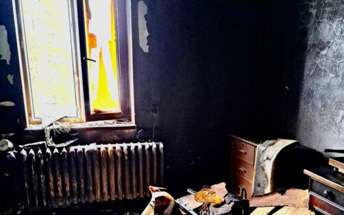 Ogień w bloku w Chełmku. Śmierć lokatora - AKTUALIZACJA