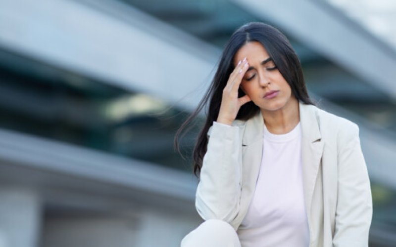 Jak rozpoznać objawy chronicznego stresu?