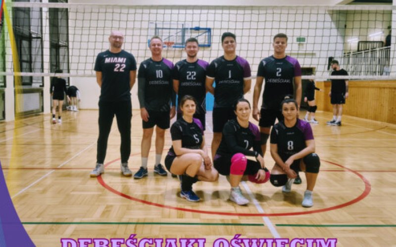 Punkty na boisku, złotówki dla podopiecznych - FOTO