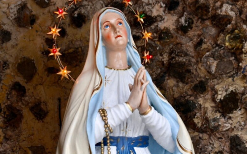 Kapliczka z Madonną przy Kościuszki znów zachwyca - FOTO