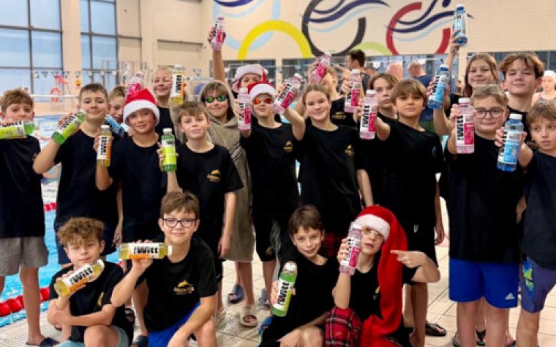 Mikołaj na pływalni - FOTO