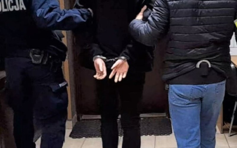 40-latek z zarzutem znęcania nad ojcem