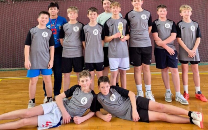 Złoto dla drużyn z Rajska i Brzezinki