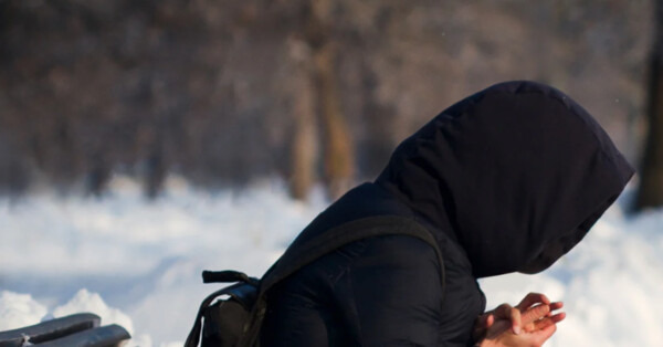 Seniorka nie mogła wrócić do domu, pomogli mieszkańcy Oświęcimia