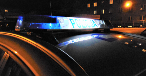 Awantura na osiedlu Chemików. Pijana 37-latka zaatakowała policjantów