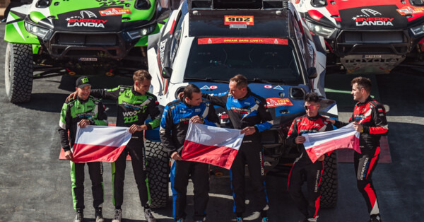 Walka z nawigacją w sercu pustyni - FOTO