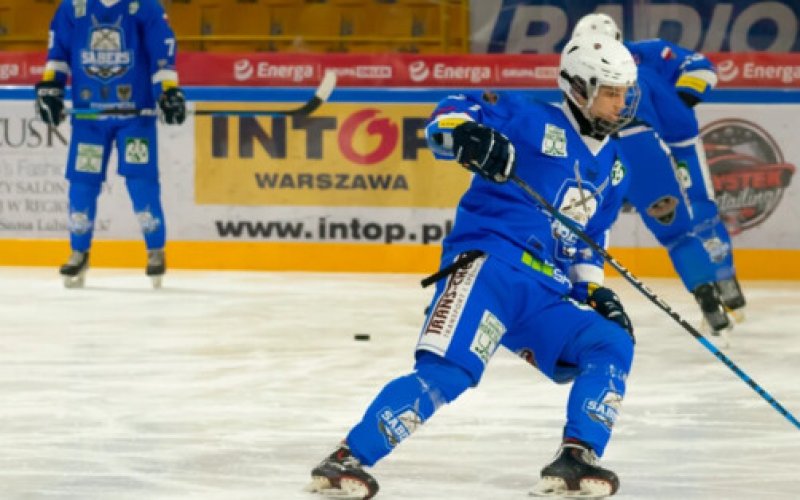 Amerykanie wygrywają w Oświęcimiu