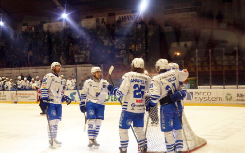 Zwycięstwo „na jednej łyżwie”