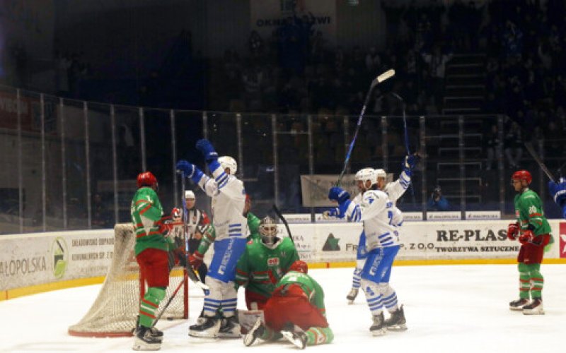 Rzuty karne w meczu na szczycie - FOTO