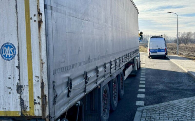 Ciężarówki i busy pod lupą. 49 wykroczeń