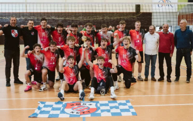 Jest awans. Kęczanie w najlepszej „szesnastce” - FOTO