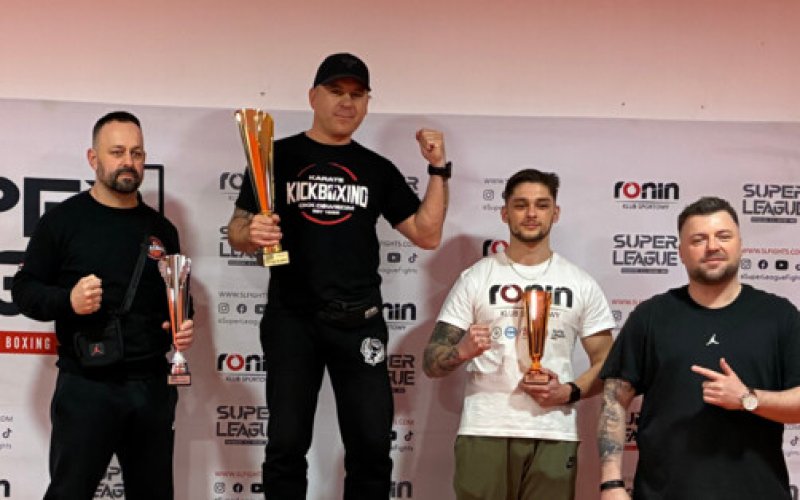 Jedna doba, dwa turnieje, trzynaście medali - FOTO