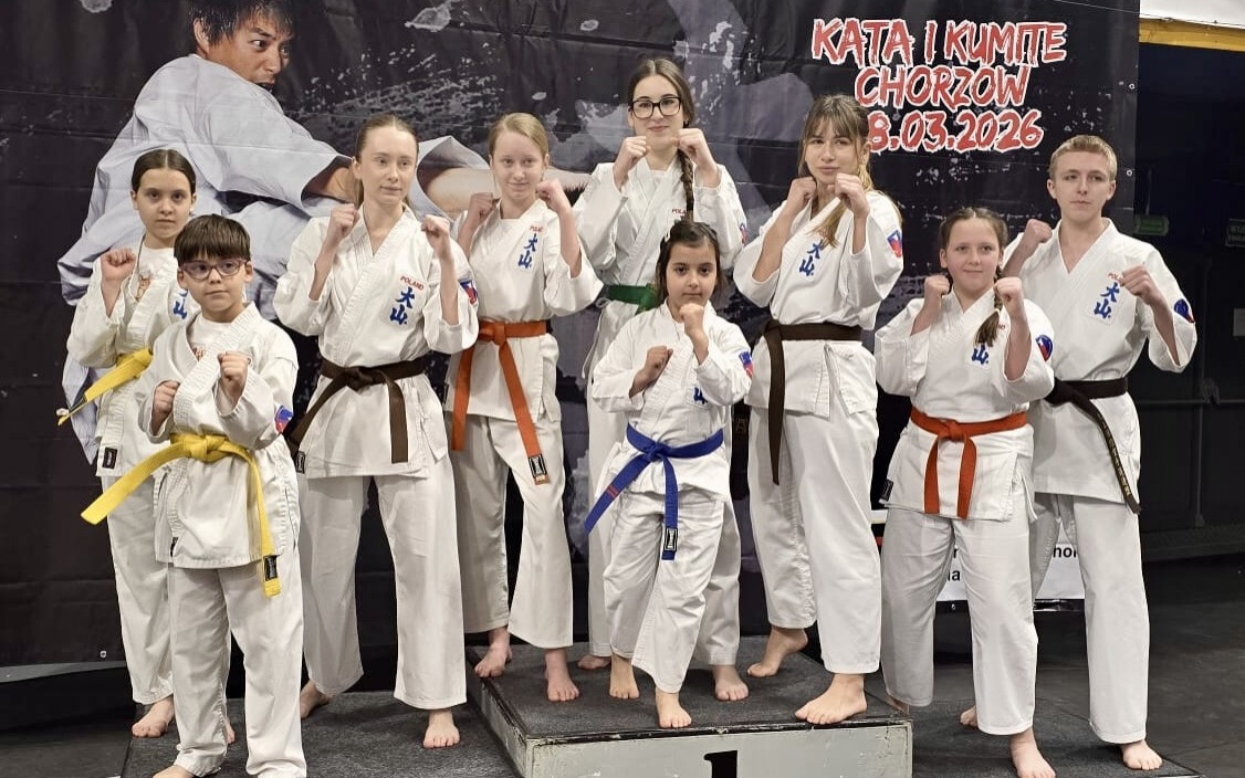 Brzeszczanie na fali wznoszącej - FOTO