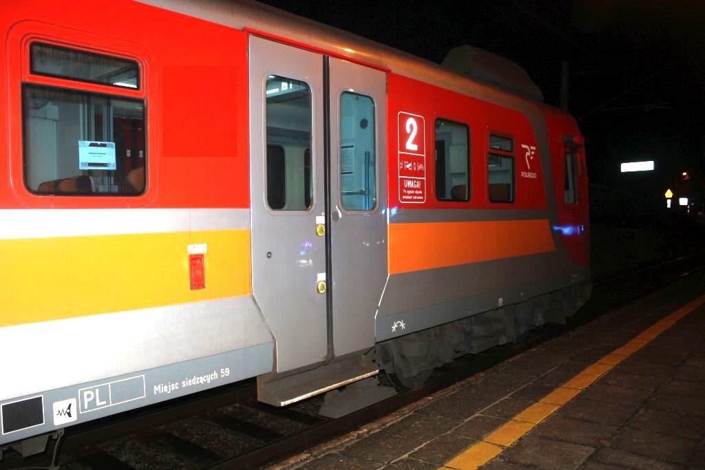 Mężczyzna potrącony przez pociąg. Nowe ustalenia policji - FOTO