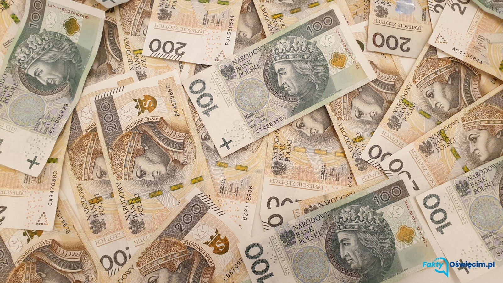 Miał pomnożyć oszczędności, stracił 160 tysięcy złotych