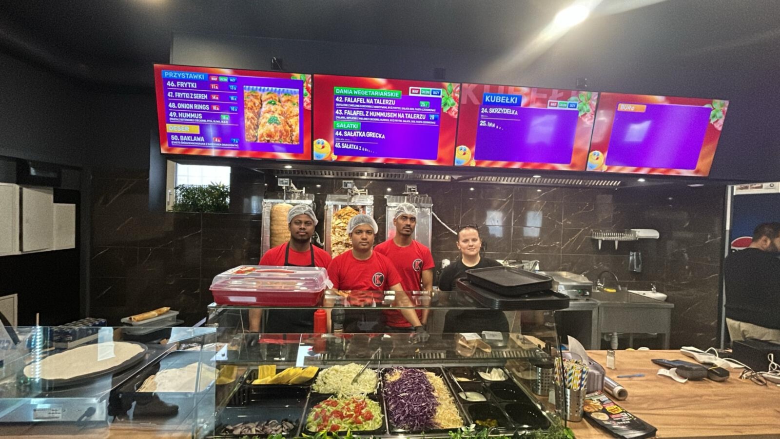 Kraftowy kebab i lawasz wypiekany na miejscu! Poznaj Kebab INN z Oświęcimia