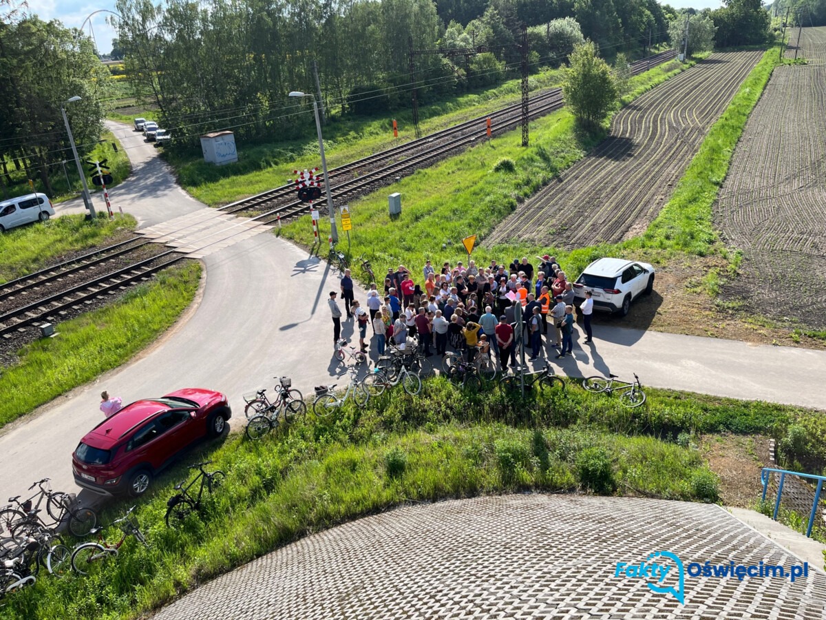 Burmistrz Zatora: Nie pozwalam! Szef PKP PLK: Spotkamy się w sądzie - FILM