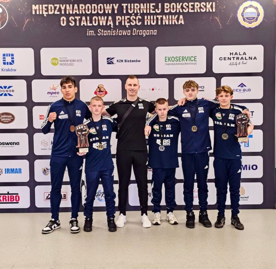 Pięściarze Unii Boxing z pięcioma medalami - FOTO