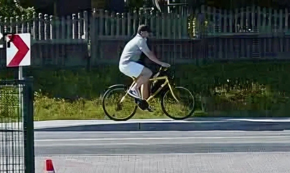 Ukradł dziecku rower sprzed kościoła w Przeciszowie. Jest nagranie