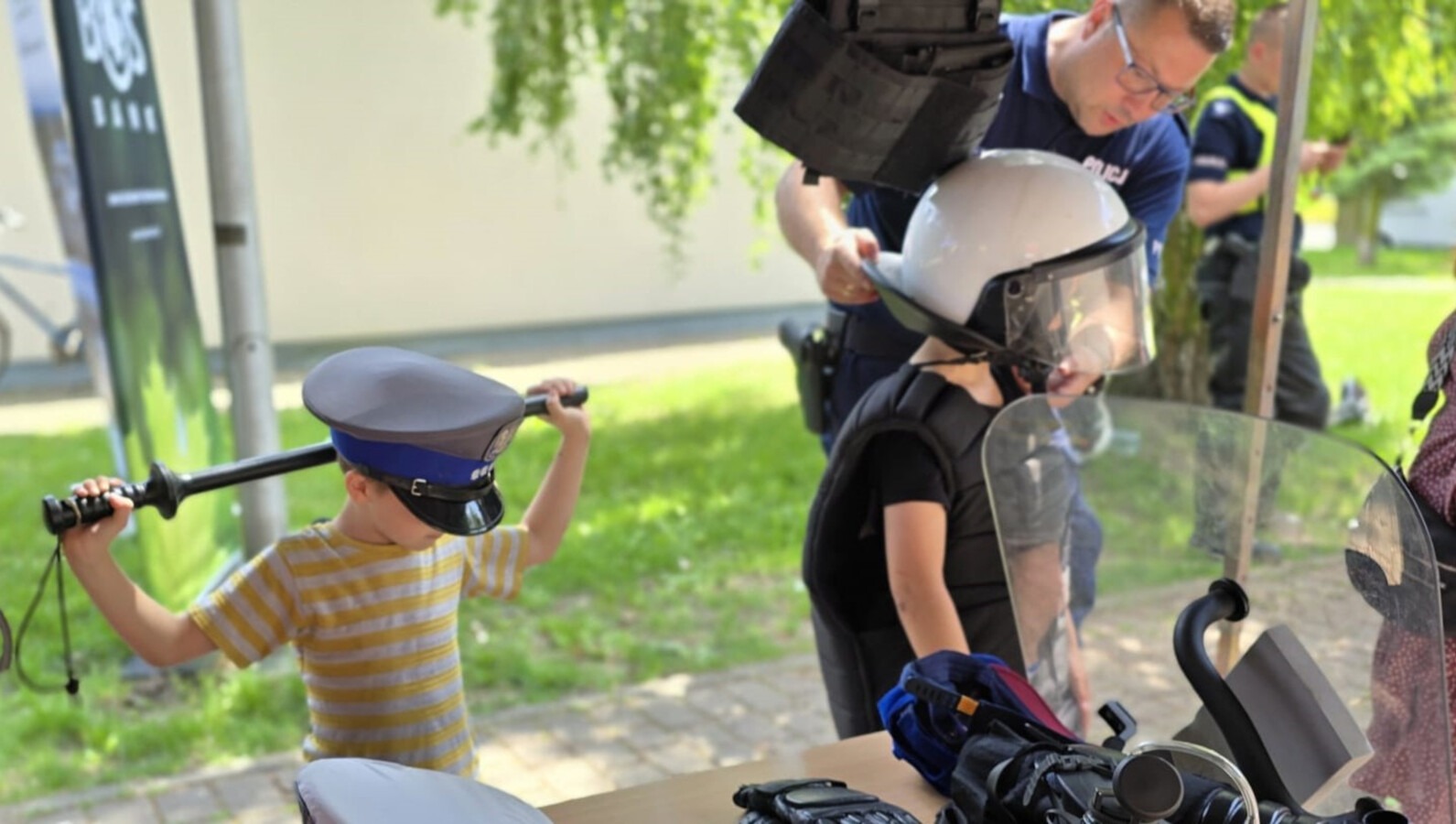 Radiowozy, motocykle i profilaktyka - FOTO