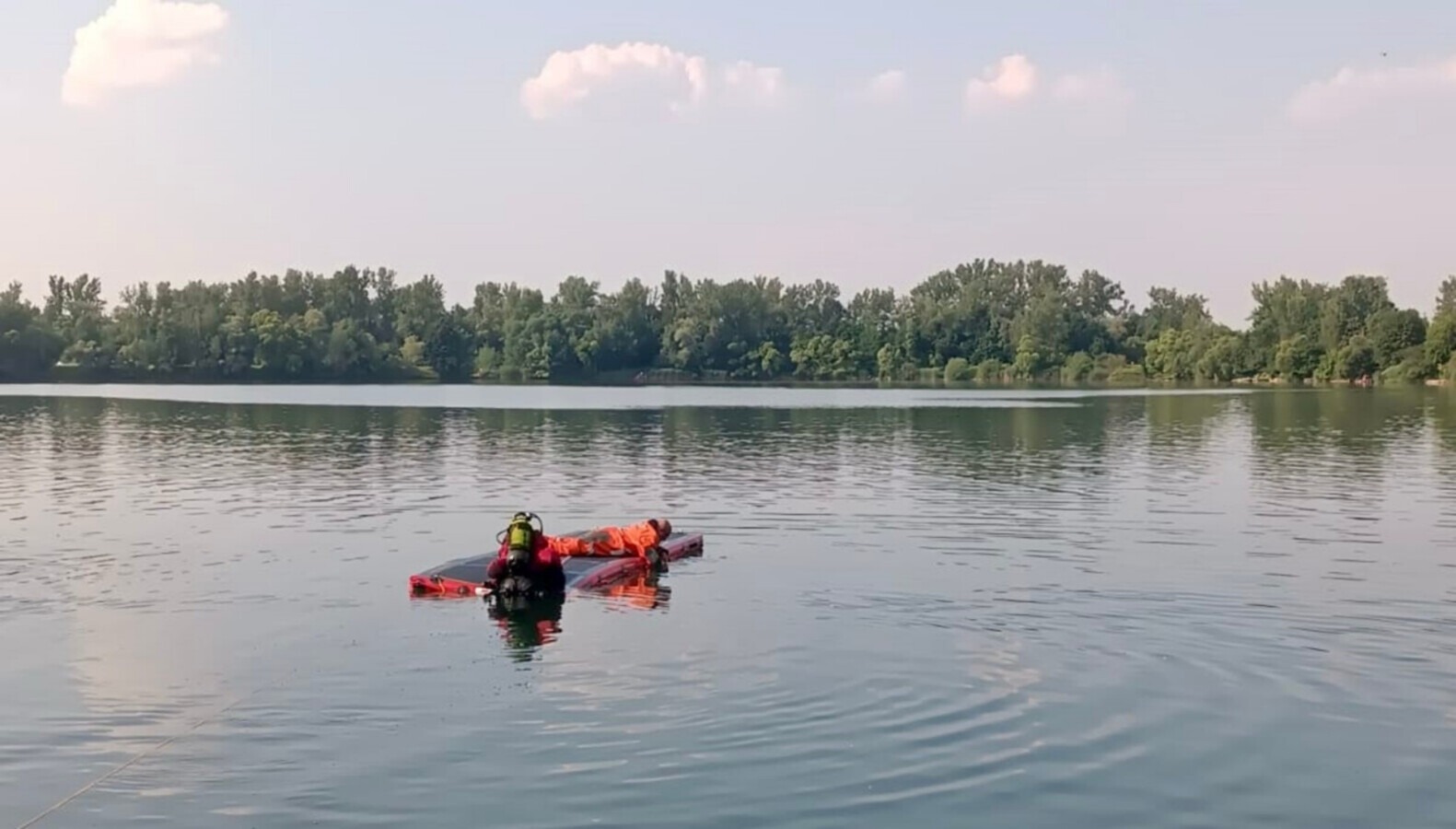 Jezioro Kruki oddało ciało mężczyzny