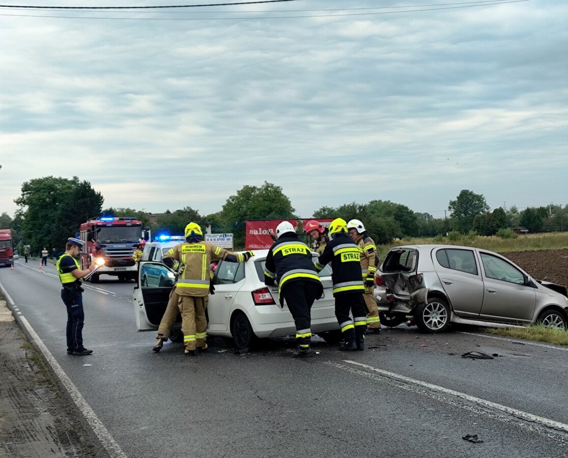 Znamy okoliczności zderzenia trzech aut w Babicach - FOTO