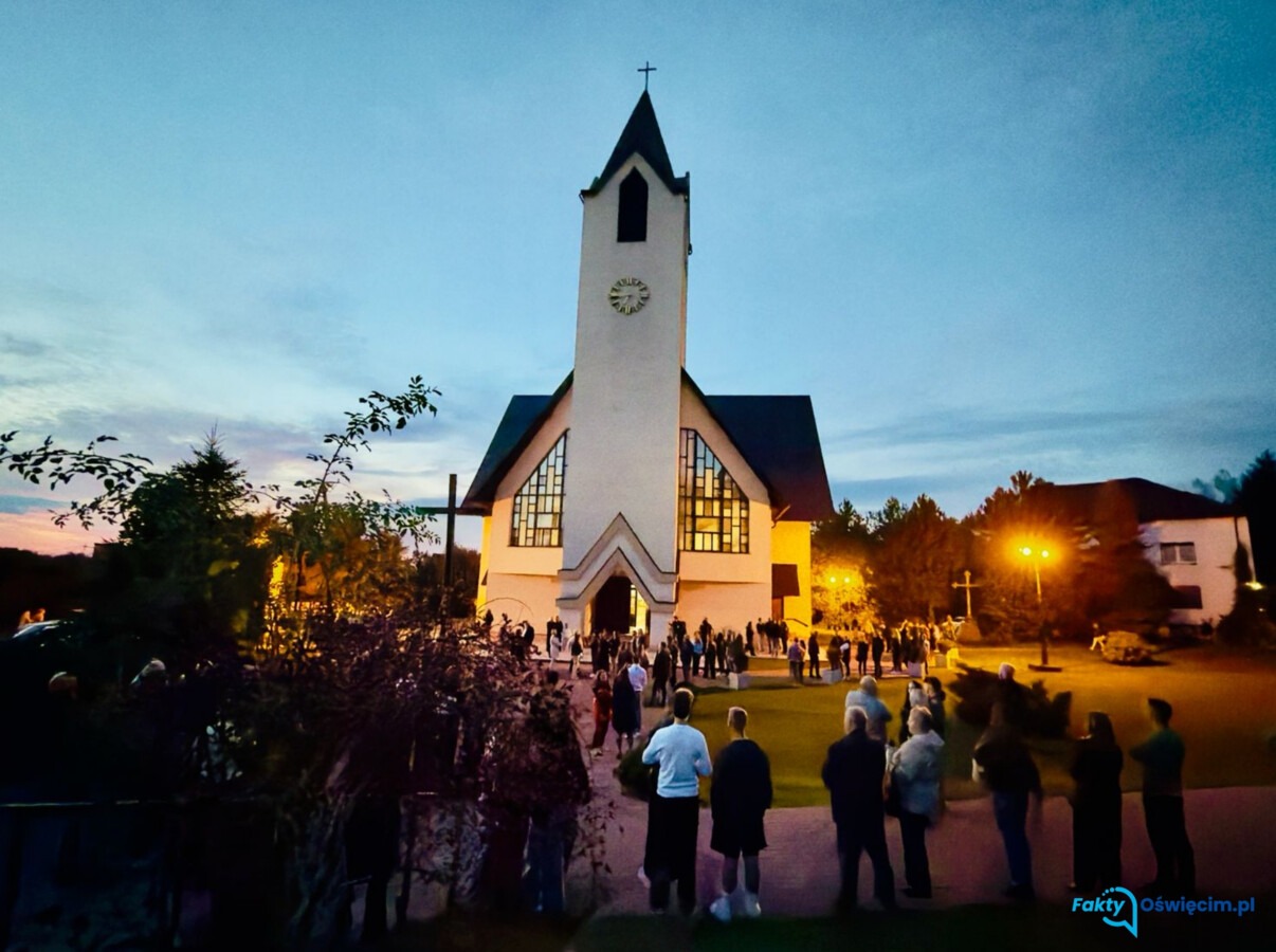 Kuria chciała, żeby ksiądz Józef Zborek przed kamerą przyznał się do winy. Zaprosiła parafian, by go przekonali - ROZMOWA