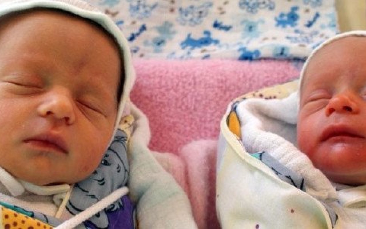 Majka, Weronika, Adam, Karol oraz bliźniaki Olaf i Xavier – FOTO