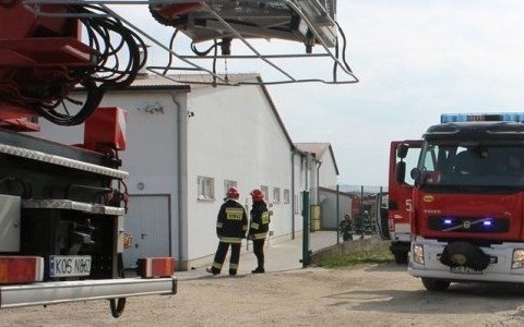 Pierwsi z ogniem walczyli pracownicy