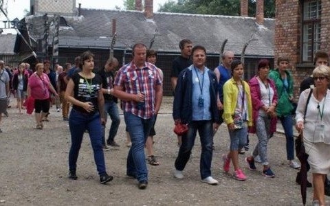 Delegacja z Watykanu w Muzeum Auschwitz