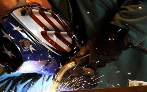 Pijany mężczyzna spawał gazociąg