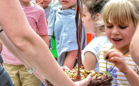 Serce miasta czyta dzieciom – FOTO