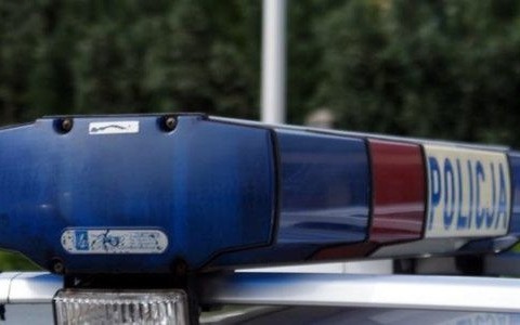 Motocyklista zderzył się z samochodem