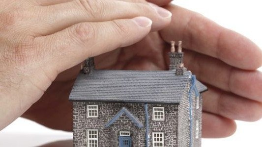 Czy szkodę wyrządzoną przez gości na ŚDM obejmuje ubezpieczenie mieszkania?