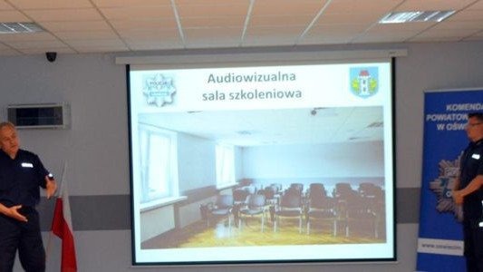 Nowocześniej w komendzie policji